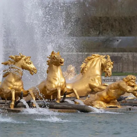 アパート L'orangerie Versaillaise - A 2 Pas Du Chateau De ベルサイユ
