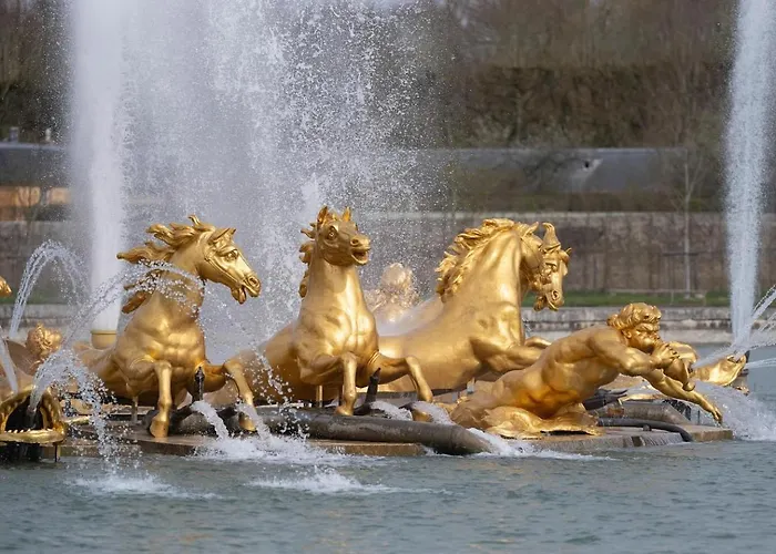 Apartamento L'orangerie Versaillaise - à 2 Pas Du Château De Versalhes